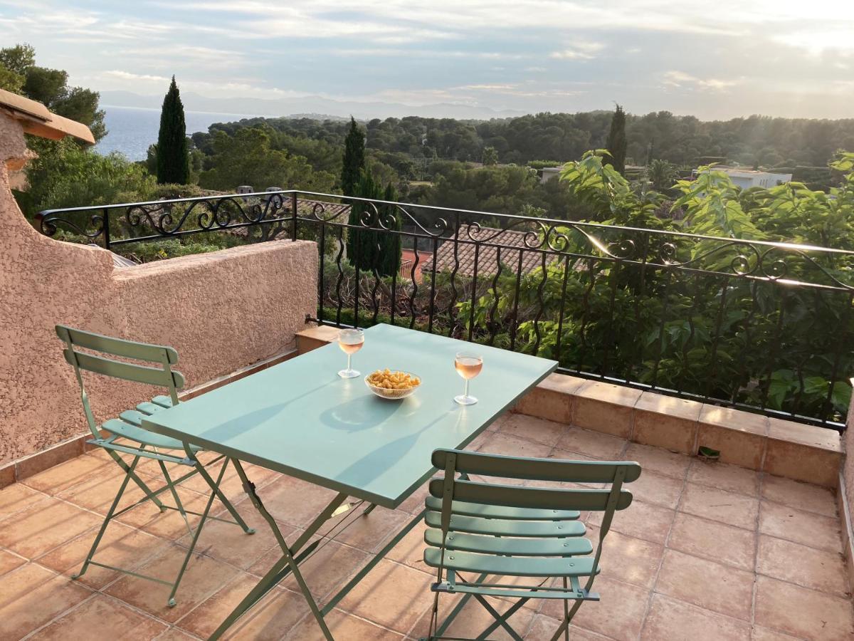 10 A 12 Pers Famille Amateurs Randonnee Boulouris Panorama Saint Raphael Tennis Piscine Partage Exterior foto